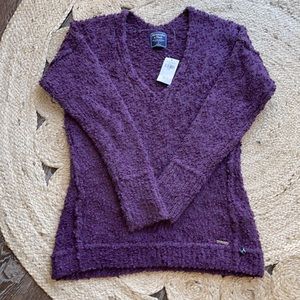 Women’s Abercrombie & Fitch sweater! NWT! So soft!